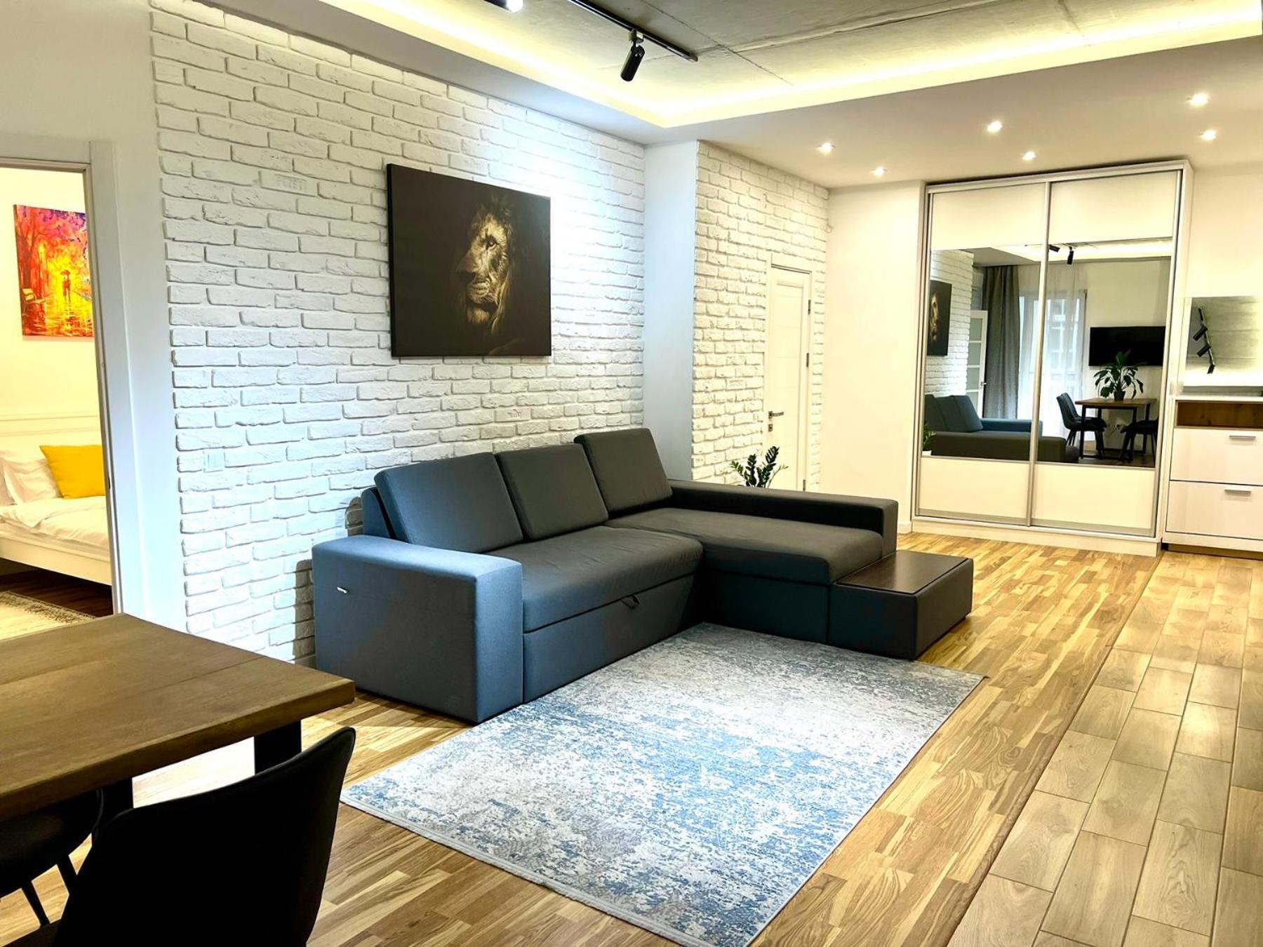 Osapart Ideal Apartment In The Complex Great Britain Lviv Exterior photo
