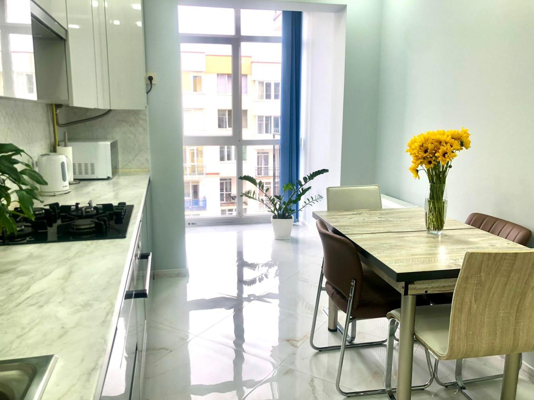 Osapart Ideal Apartment In The Complex Great Britain Lviv Exterior photo